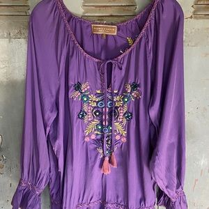 Double D Ranch Embroidered Tunic 💜